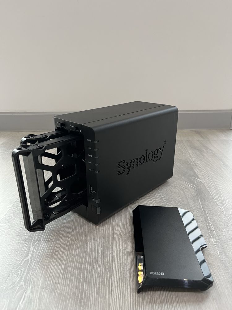 Serwer NAS-Synology Diskstation DS220+