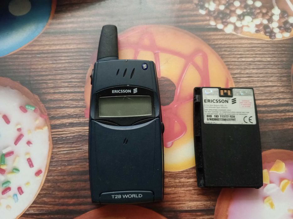 Телефон Ericsson T 28 World. Мрія