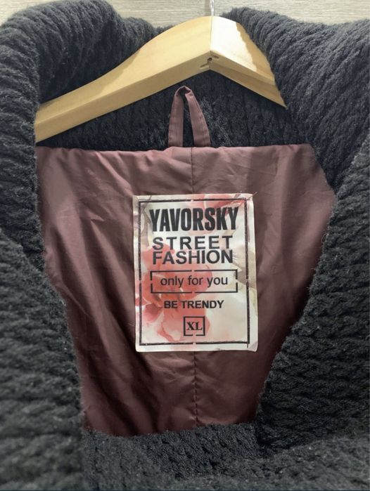 Женский зимний пуховик (с шерстяными манжетами). (Размер ХL, 54-56)