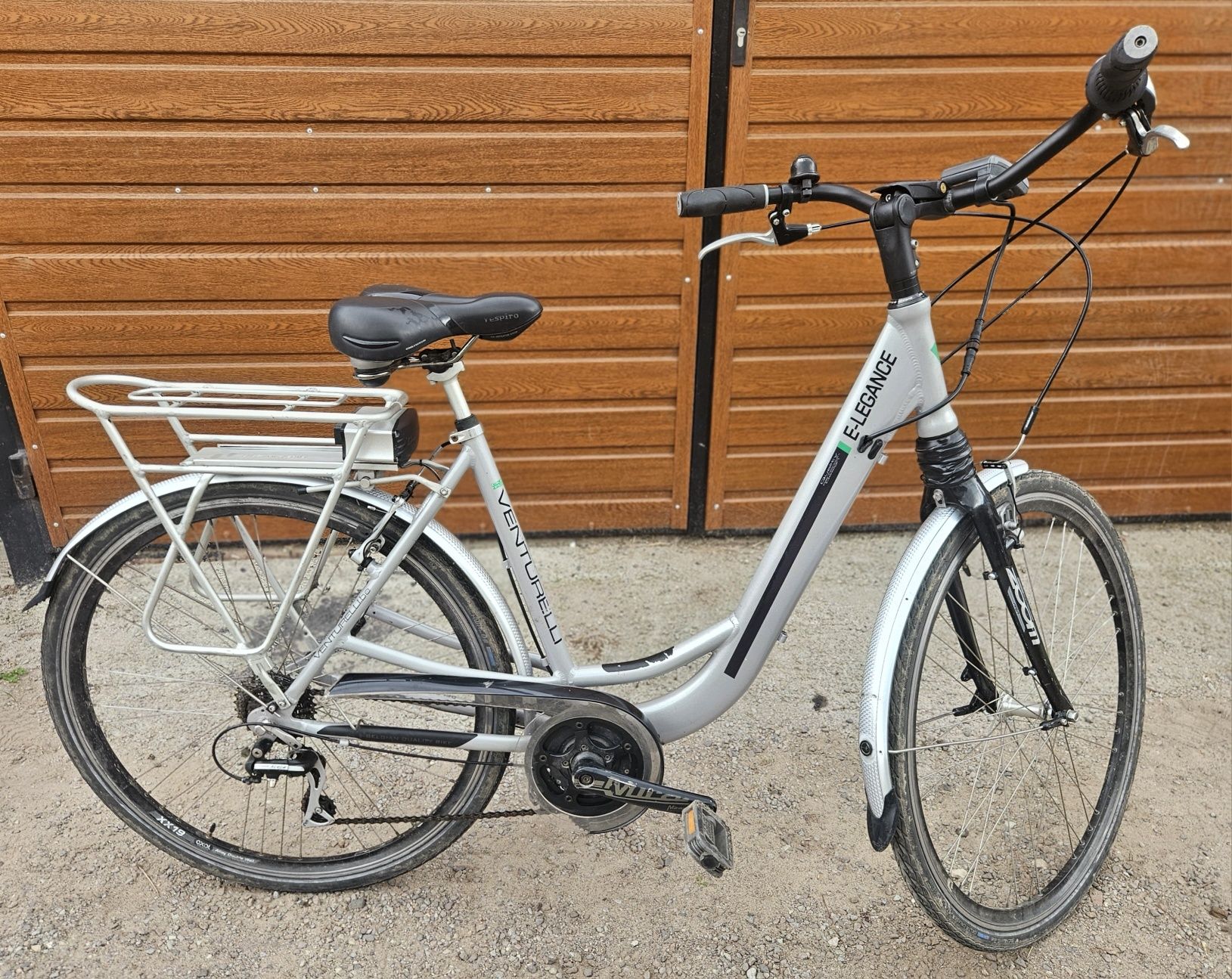Rower elektryczny Venturelli E-legance