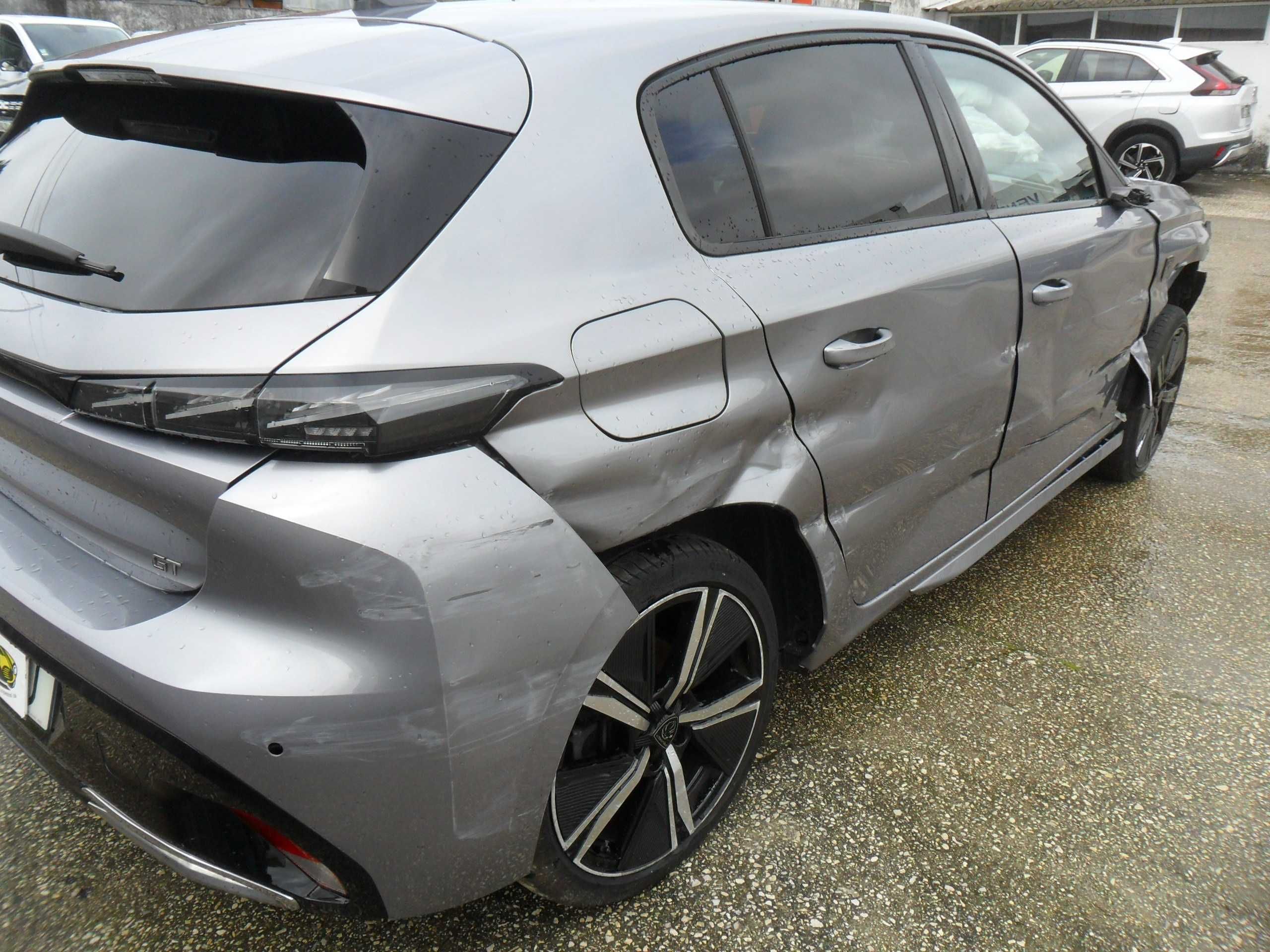 Peugeot 308 1.2 PureTech GT EAT8