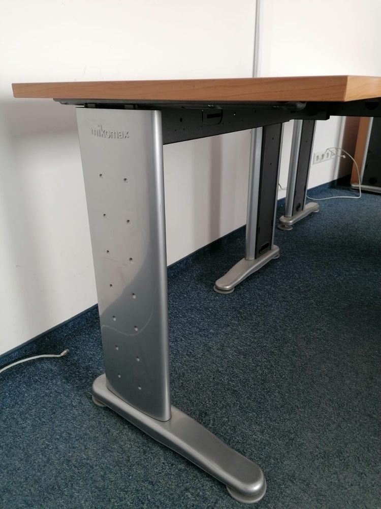 Biurowe biurko kątowe plus kontenerek 160x120x60 poleasingowe, używane