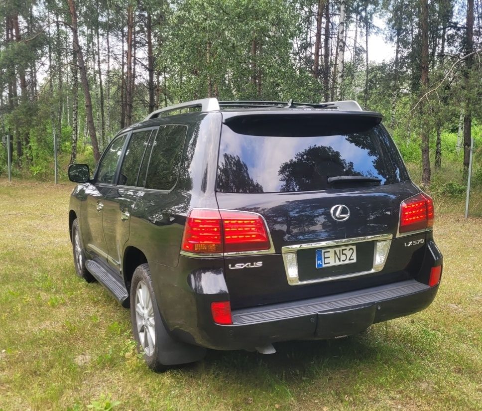 Lexus LX 570  V8 benzyna.bezwypadkowy