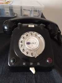 Telefone antigo preto