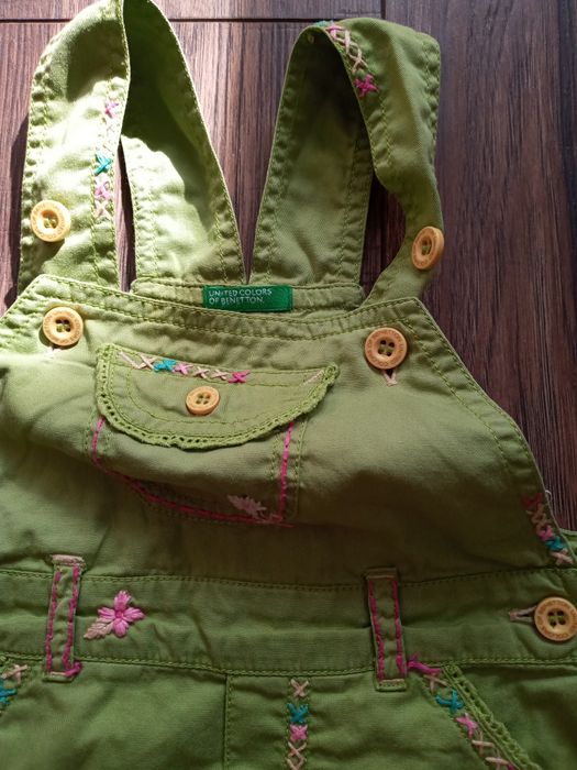 Сарафан з вишивкою