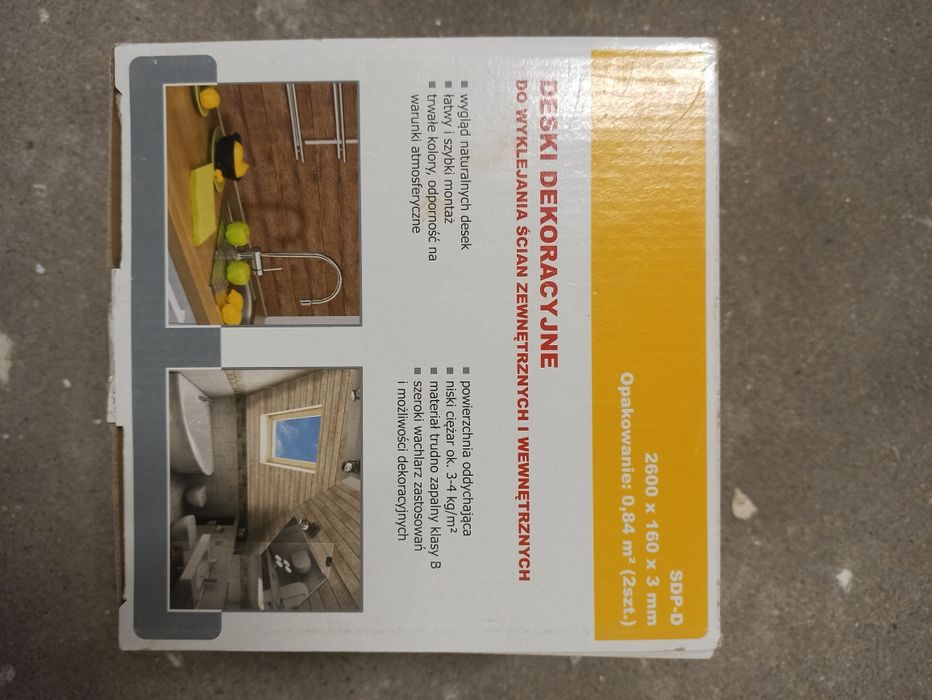 Deska elewacyjna jasna rustic, lamele kompozytowe w pasku