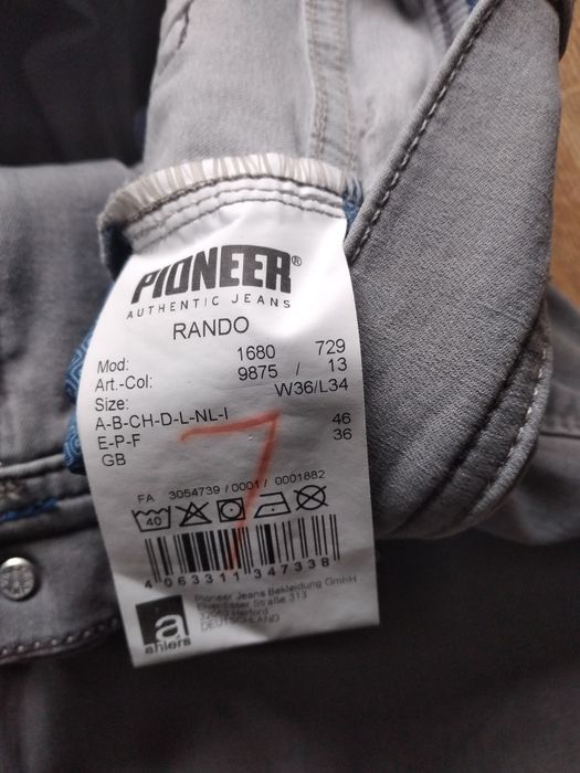 Jeansy męskie marki Pioneer rozmiar L/XL