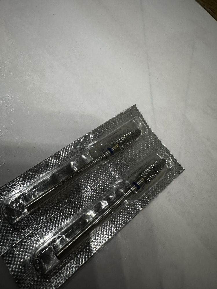 Frezy do paznokci , skórek .Frez z Węglika. Frezy z Ukrainy diamentowy
