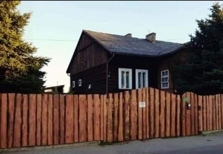 Dom drewniany w stylu rustykalnym z duszą