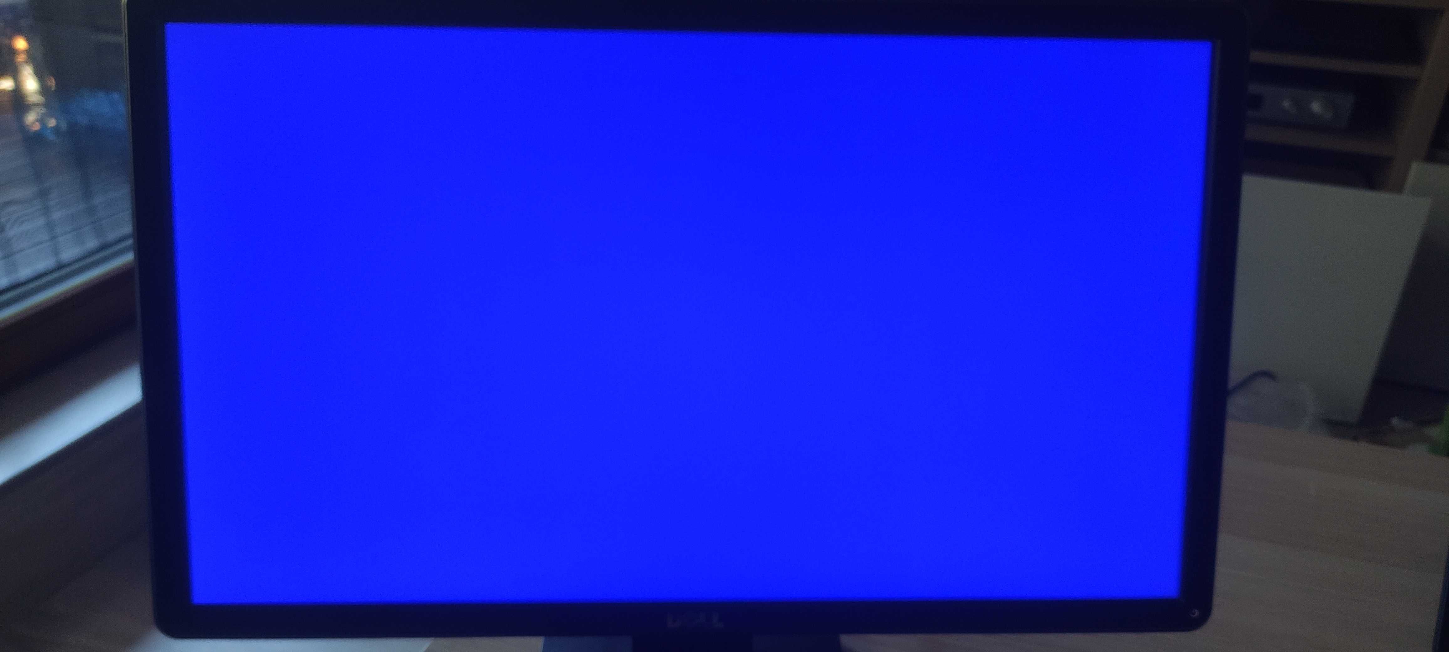 Monitor Dell E2214hb + dużo gadżetów!!!