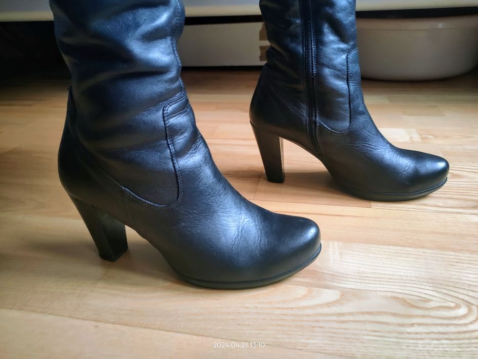 Czarne ocieplane kozaki Lasocki 38