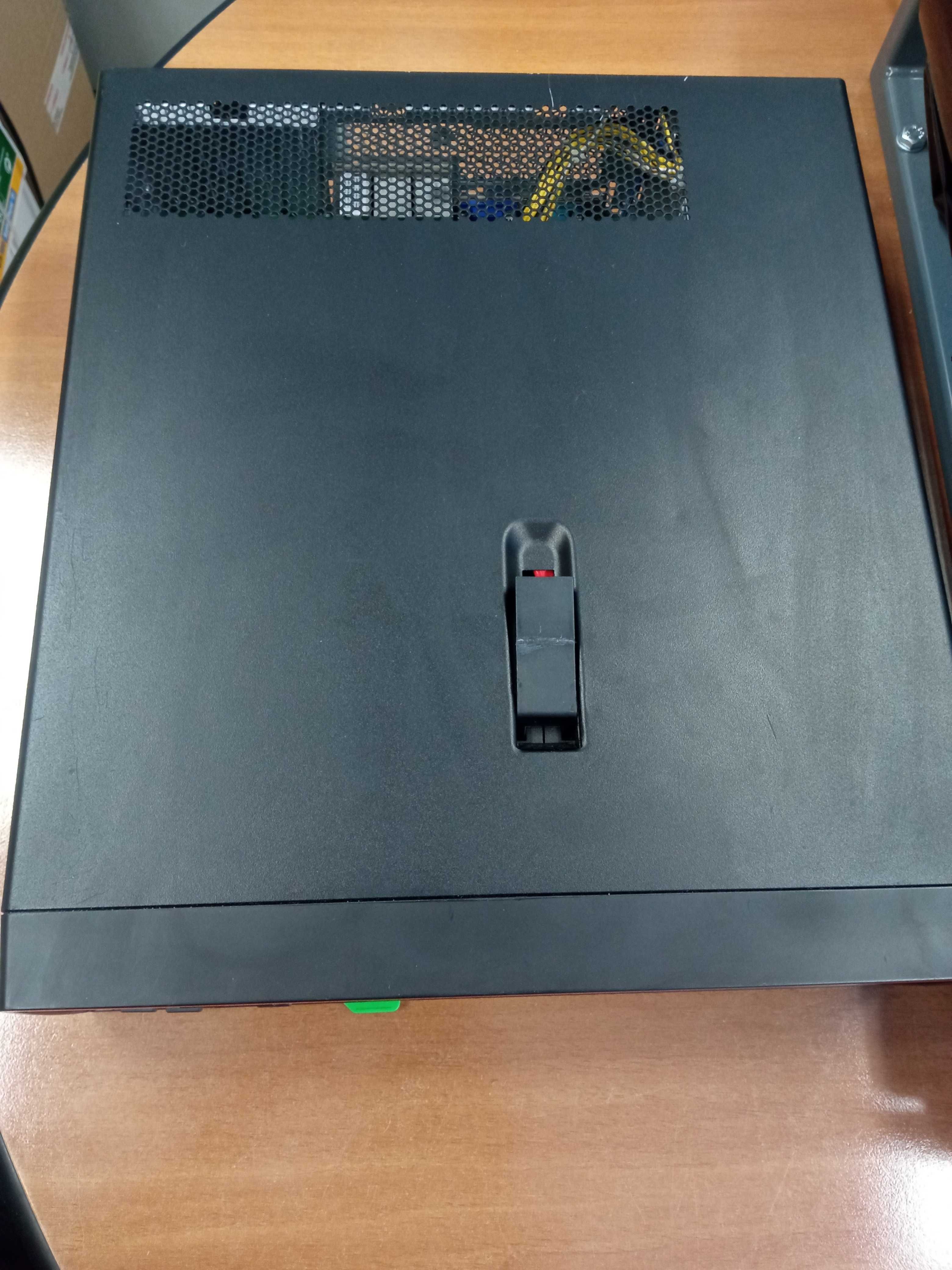Serwer FUJITSU PRIMERGY TX1320 M4 Intel E-2234/12GBDDR4/2xSSD480GB