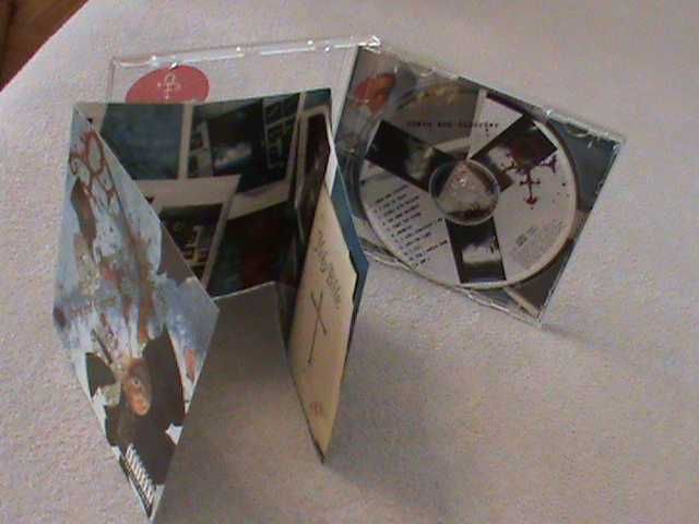 Prince jako O(+> Chaos and disorder płyta cd z 1996r.