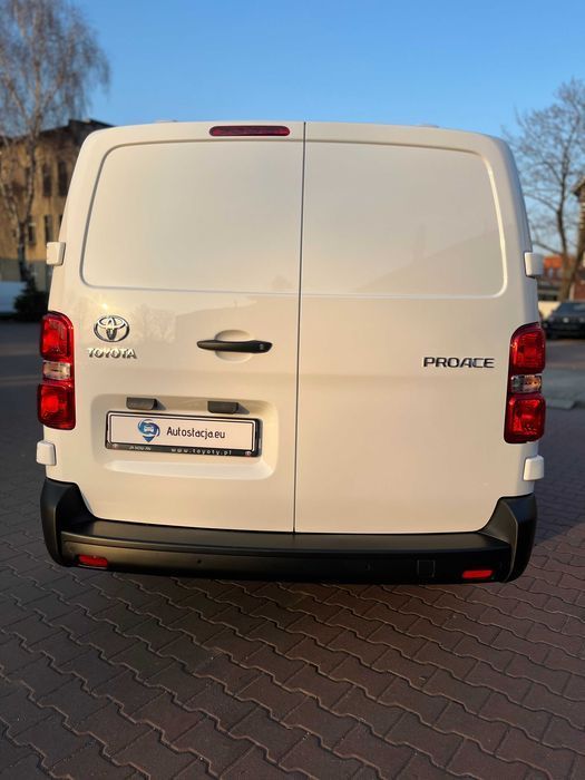 Toyota Proace XL wynajem z wykupem  w kwocie od 2490zł bez BIK
