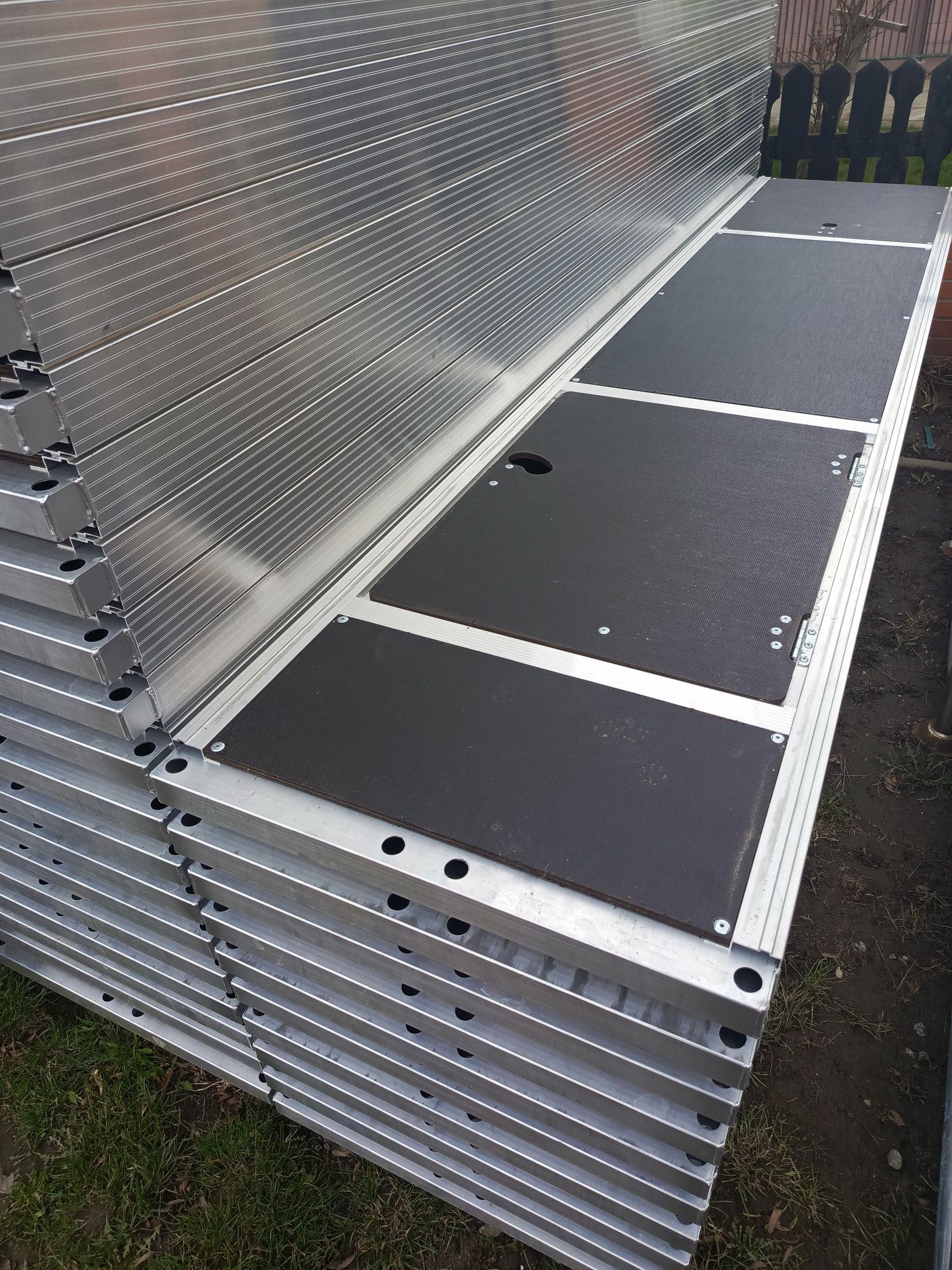 Rusztowanie 200m2 30x6.5m plettac