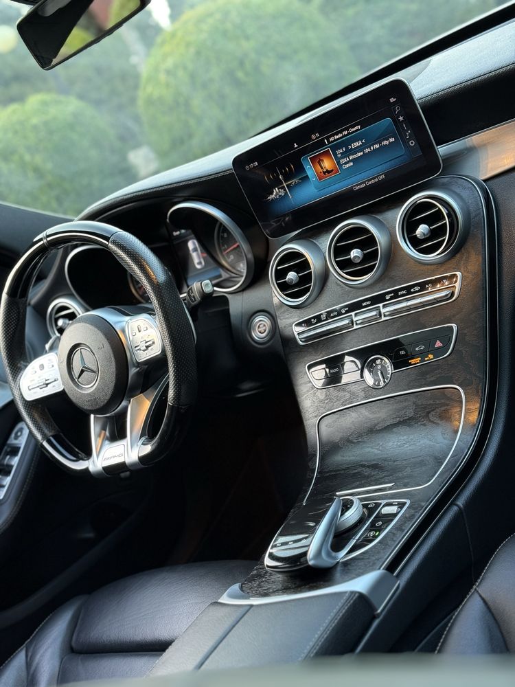 Wynajem AMG C43 Wypożyczalnia aut sportowych i luksusowych Środa śląsk