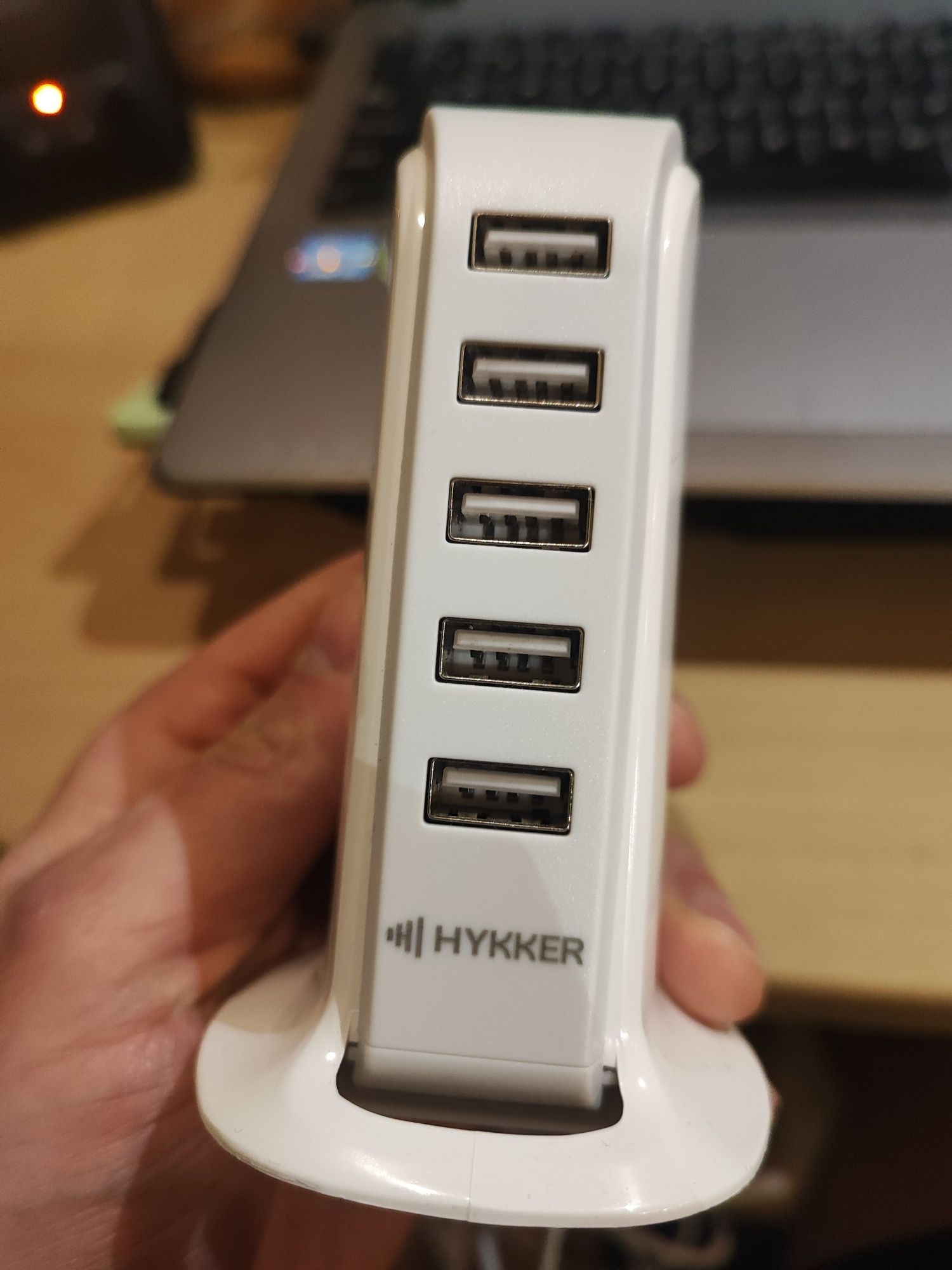 Stacja ładująca, 5x wejść USB