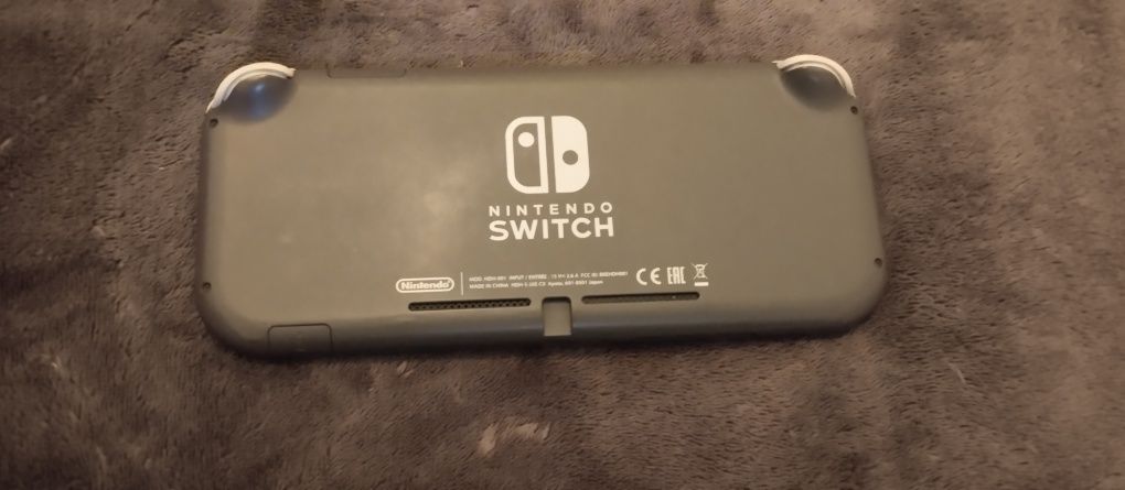 Nintendo Switch Lite + Jogo + Comando