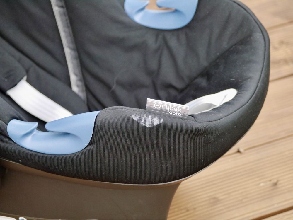 Fotelik niemowlęcy Cybex Aton M I-size
