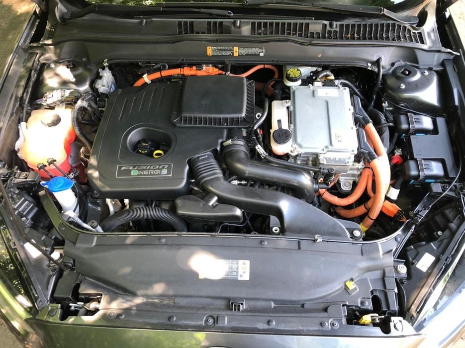 Продам FORD FUSION plagin