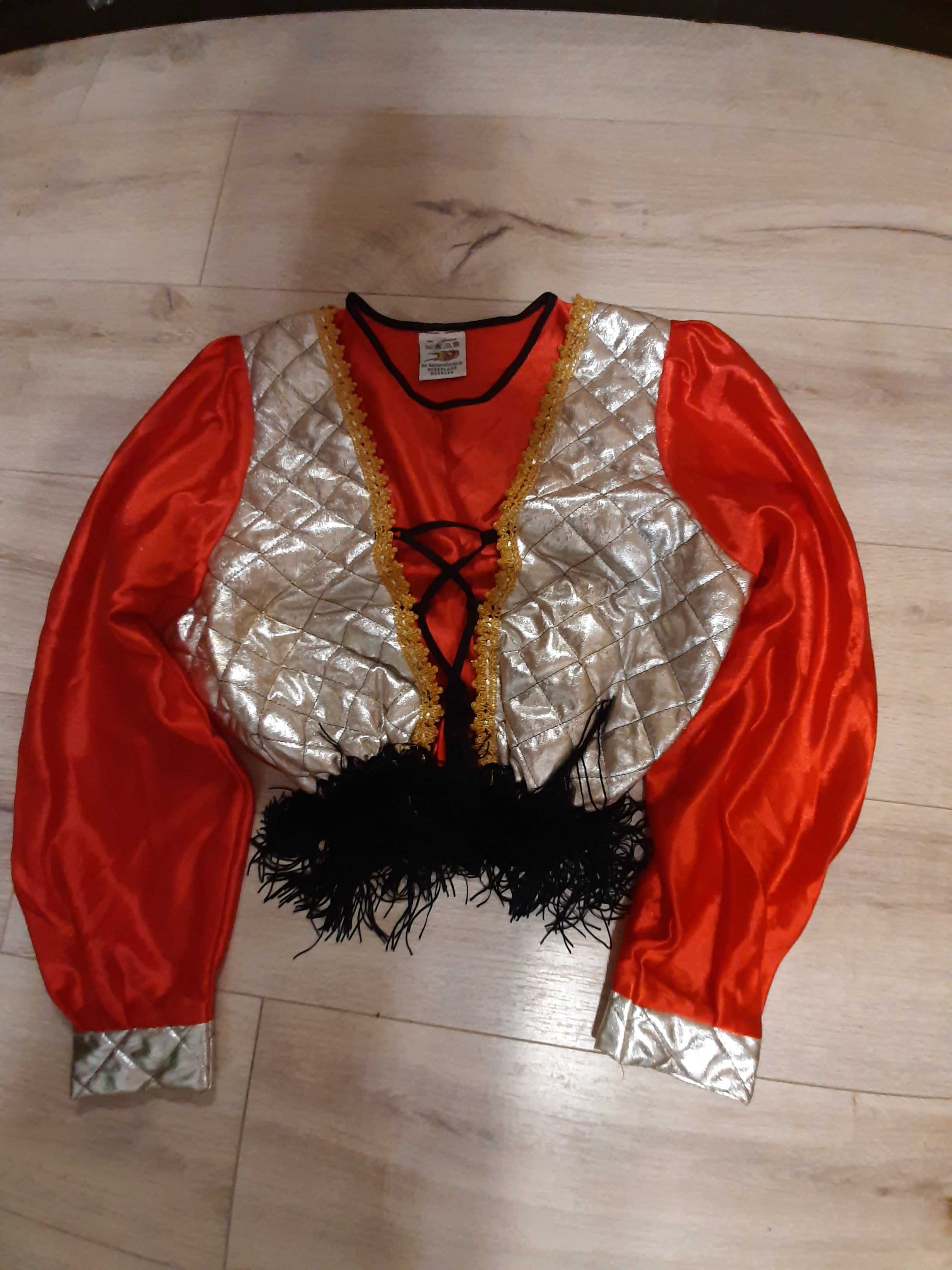 Strój piratki-bluza r.36