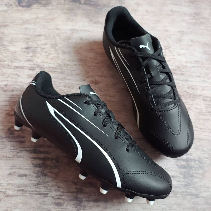 Нові оригінальні бутсы  Puma Vitoria FG/AG
Р34.5 р37 довжина устілки п