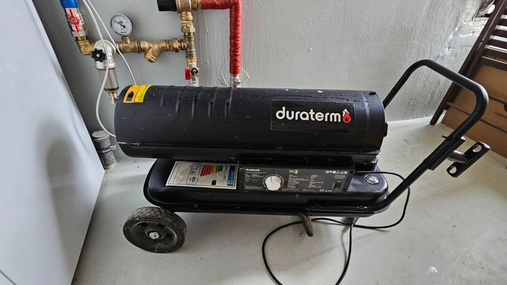 Nagrzewnica olejowa Duraterm na kołach z termostatem 20kW