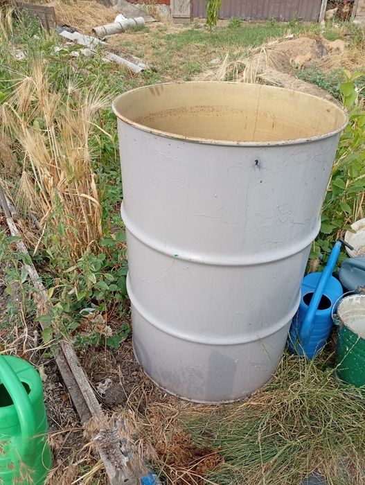 Продам бочку для води