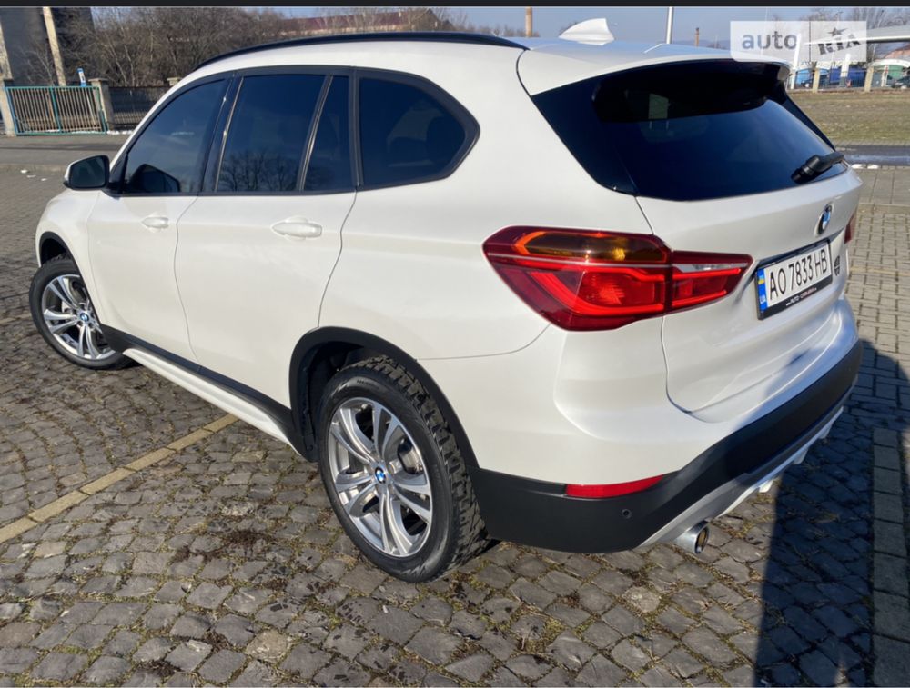 Продам дуже хороше авто BMW X1