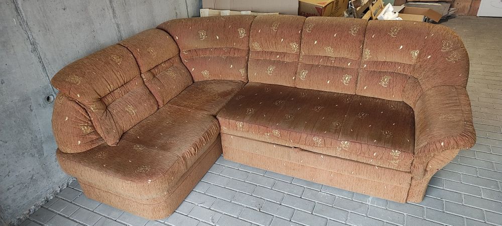 Narożnik kanapa z funkcją spania