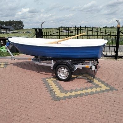 Sprzedam łódkę z przyczepką
