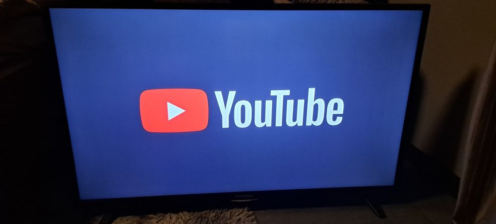 Telewizor LCD 49 cali Hyundai  WIFI