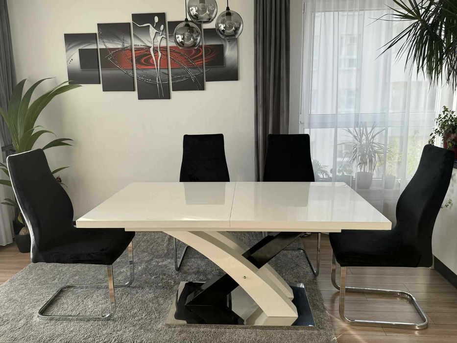 Stół do salonu, jadalni rozkładany 160/90cm z 6 krzesłami