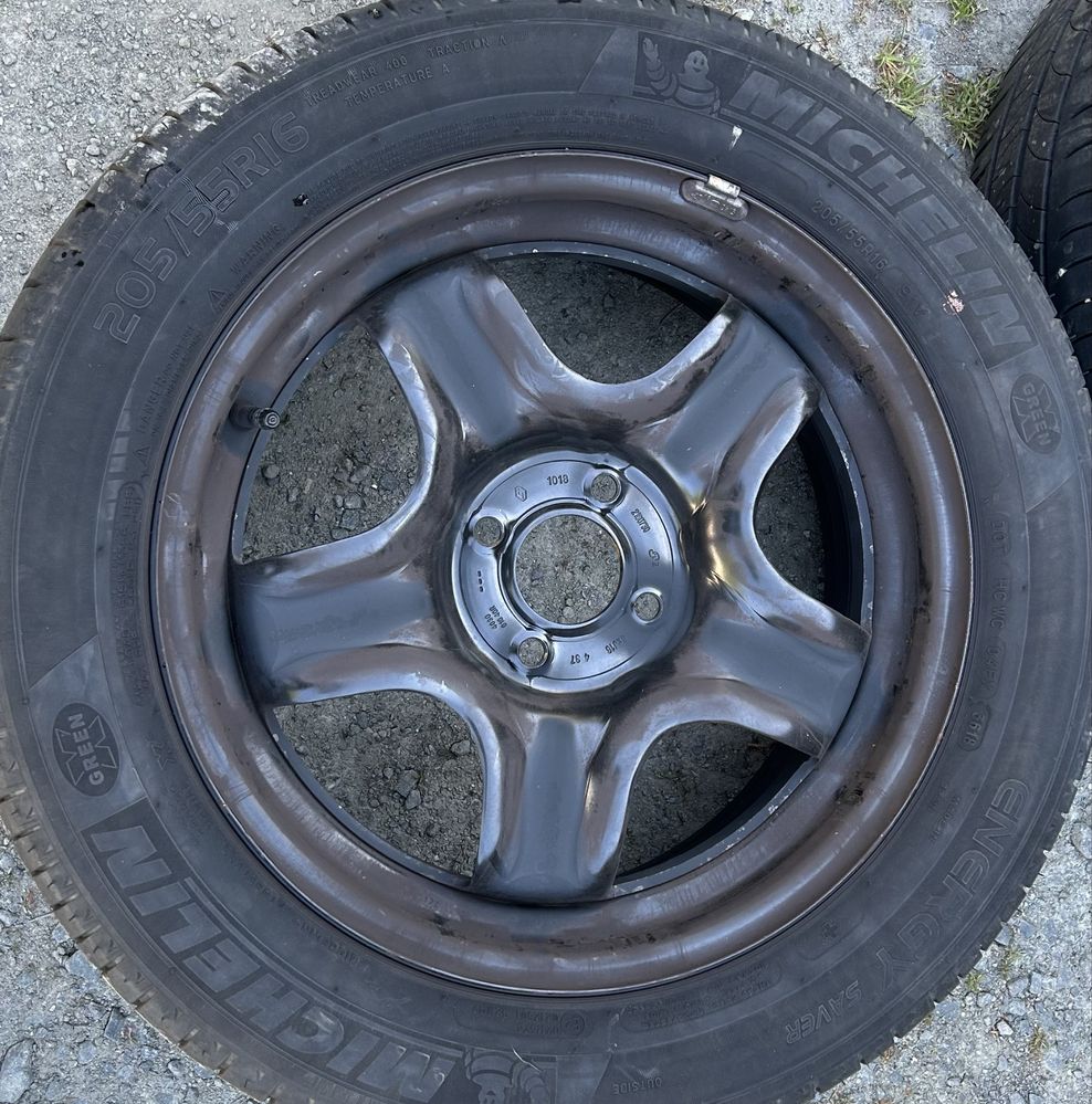 Oryginalne kola Dacia Sandero Stepway z oponami letnimi 205/55 R16