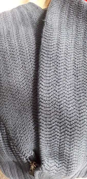 Camisola de homem com gola cruzada