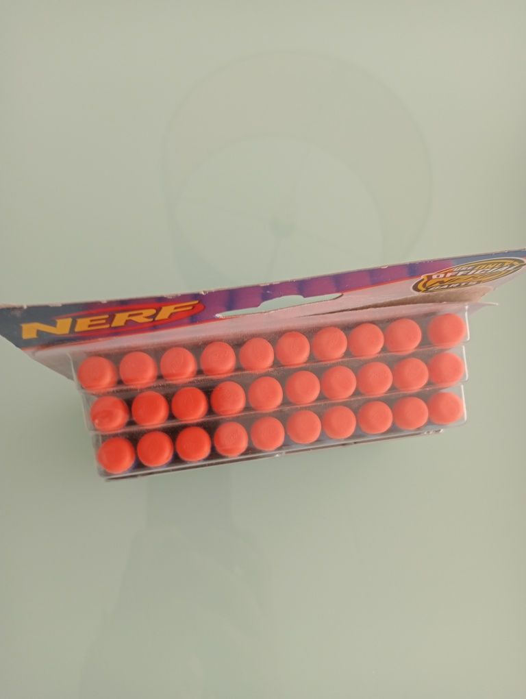 Nerf em excelente estado com pack de 30 balas.