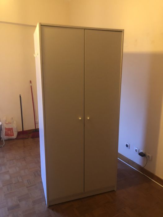 Armário de roupa Kleppstad