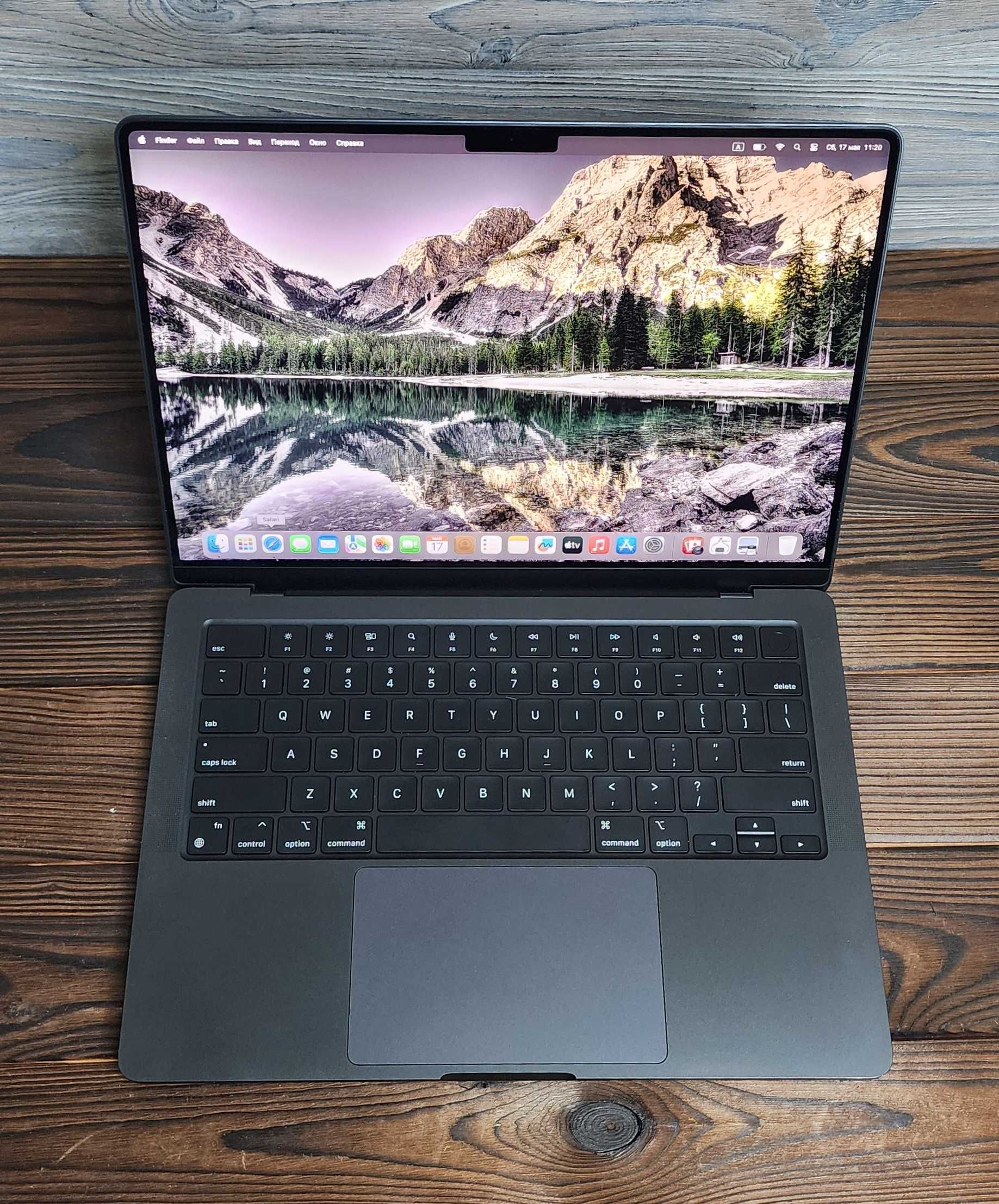 MacBook Pro 14 Mid 2024 M4 16/512 (MW2U3) Black - 1.300$ - EmojieStore