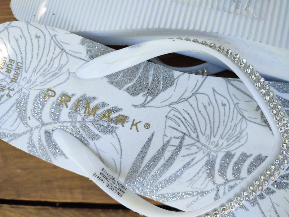 Сланці в'єтнамки фірми PRIMARK 36-37