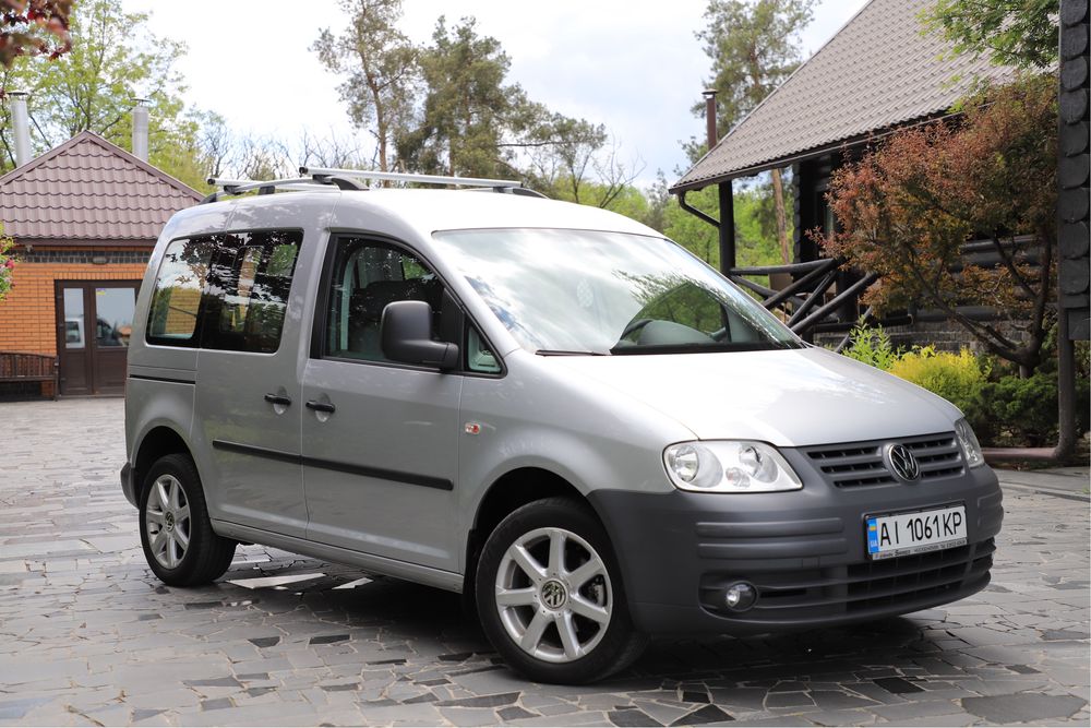 Volkswagen Caddy 2009 (Life)