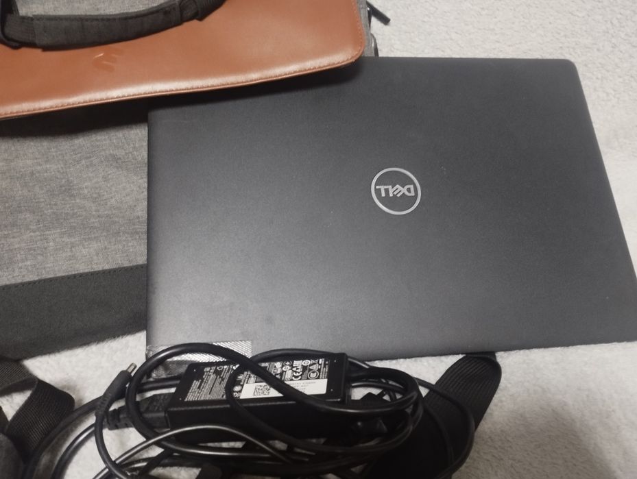 Ноутбук 15.6 Dell latitude 3590 Core i5 8350u