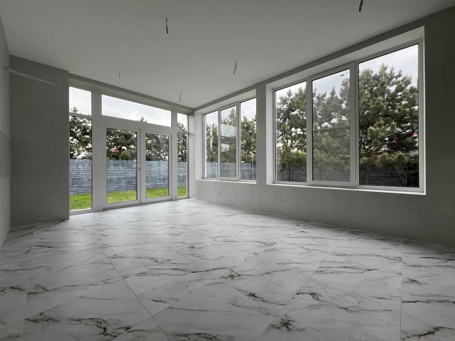 Продам новый 2-этажный дом с ремонтом в Подгородное, Ермолаевка