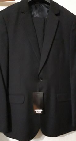 Чоловічий костюм темно-сірого кольору, новий р.48