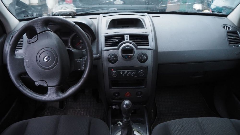 Konsola Pulpit Deska Airbagi Renault Megane II