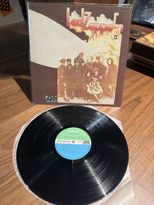 Led Zeppelin II Led Zeppelin III  Japan LP