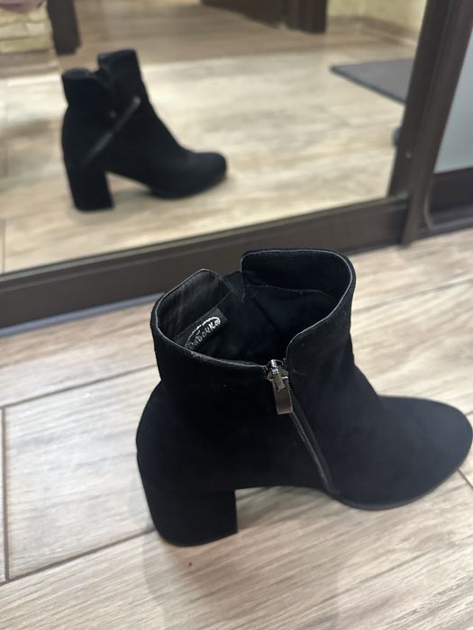 Полусапожки, черевичкі