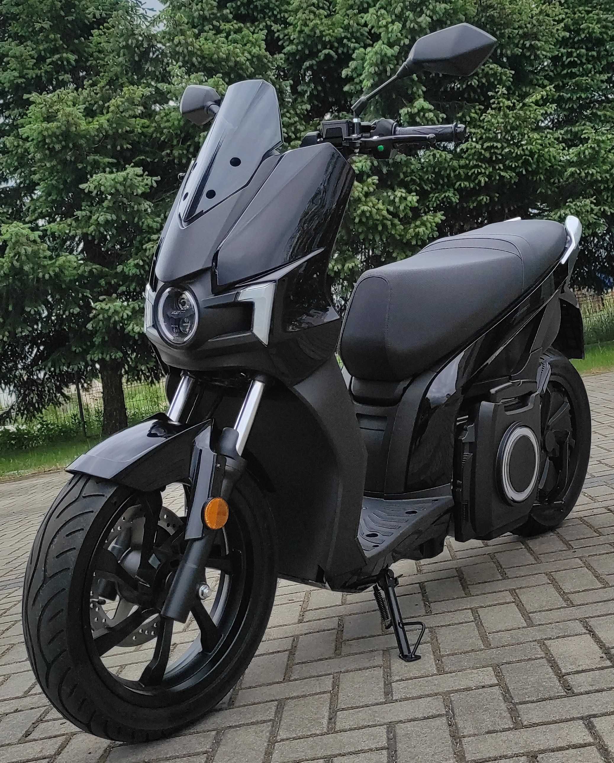 Skuter elektryczny SILENCE kat. AM - Barton, Blin Kee, Blinc, Kymco