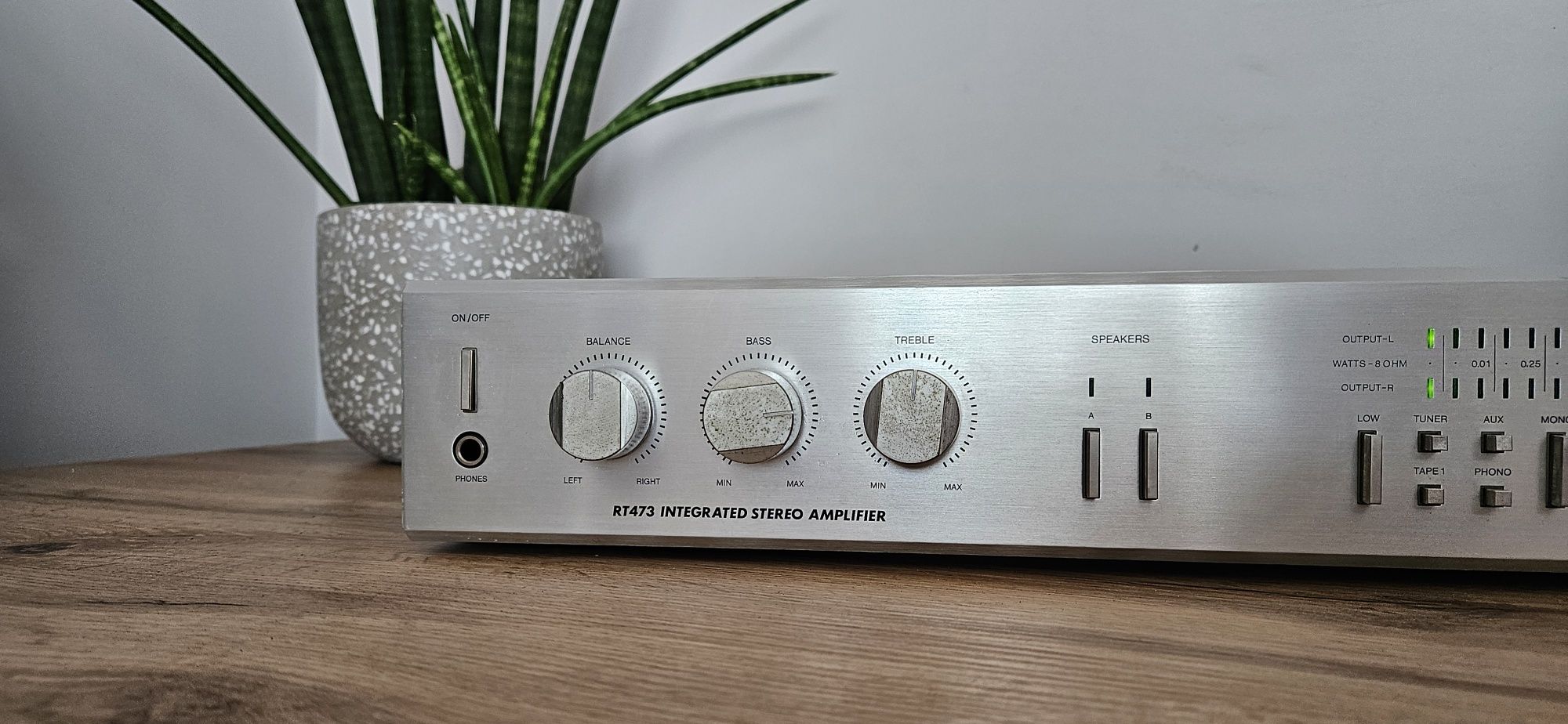 Wzmacniacz Vintage Radiola RT473