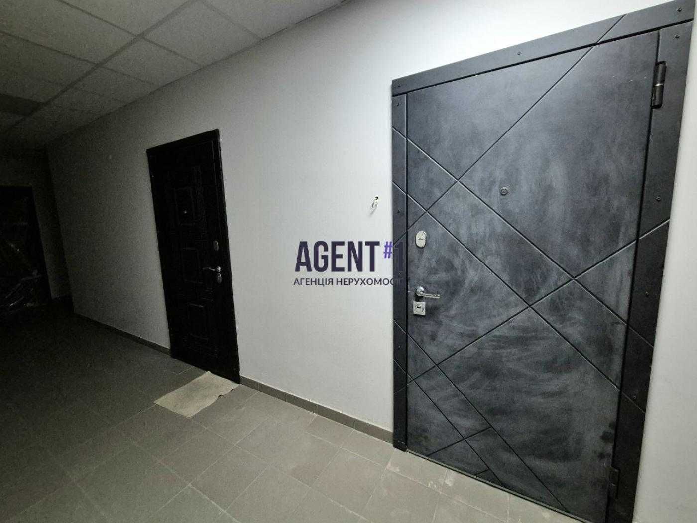 Здам в аренду чудову квартиру - студію 38 кв.м. метро Вирлиця