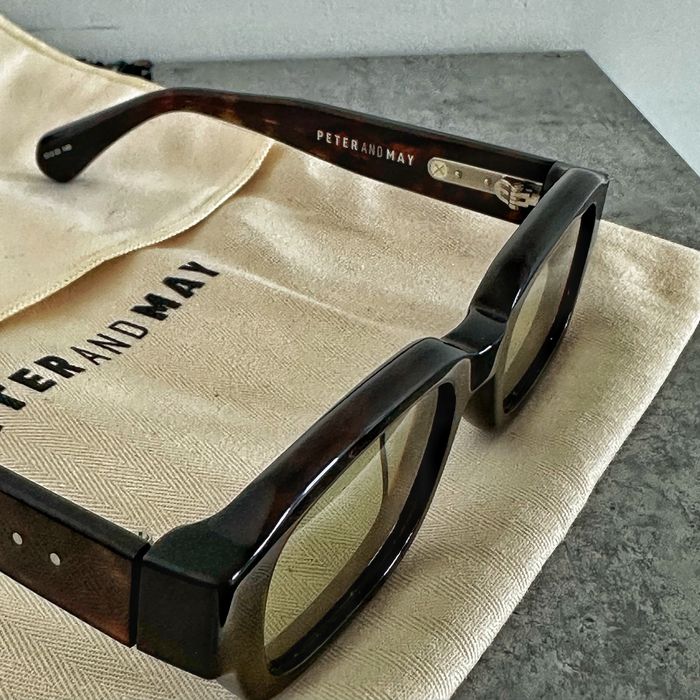 Сонцезахисні окуляри унісекс прямокутні коричневі Peter and May